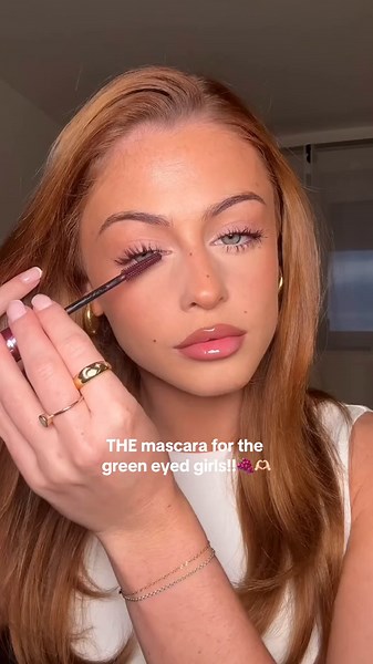 Explore Maybelline's Burgundy Haze Mascara for Green Eyes