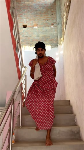 Anish Yadav on Instagram: "E ka ho gya 🤡🤣😂🤣 @anishyadav01__ @niranjankumarnunu #anishyadav01__"