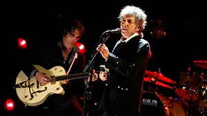 Watch Bob Dylan Cover the Lynyrd Skynyrd Classic, "Free Bird"