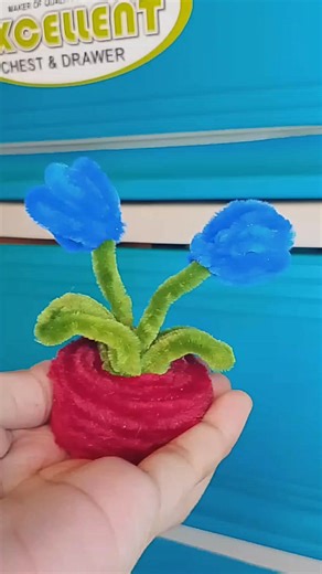 Tulips fuzzywire #tutorialvideo #fuzzywirecrafts | Marian Penid