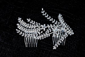 Large Swarovski Crystal Bridal Hair Comb Accessory for Wedding - Etsy
