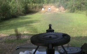 苏联DPM轻机枪射击