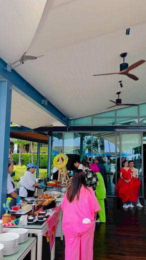 Party in paradise 🏝️🎉 at Ozo Chaweng Samui – fresh looks, endless fun, and vibrant vibes await! 🌴✨#OZOCHAWENGSAMUI #OZOHotels #UnpackGoodVibes #SleepConnectExplore #kohsamui | OZO Chaweng Samui