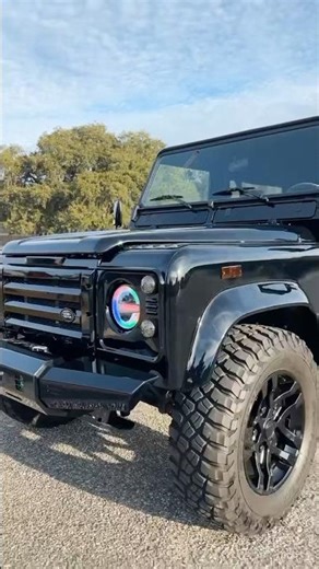 Not your average Land Rover Defender… Custom Classic LS3-Powered Defender 90 by HIMALAYA 🇺🇸