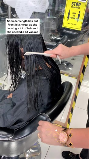 Shoulder Length Haircut Tutorial with Layering | Haircut Transformation