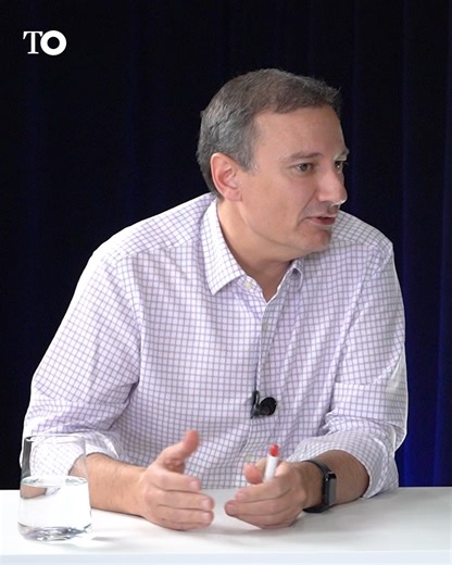 7.7K views · 566 reactions |  OBJETIVO DIRECTO | Álvaro Nieto, director de TO: «Pedro Sánchez está molesto con THE OBJECTIVE porque es el periódico que está en el origen de la mayor parte de los problemas judiciales que tiene». El programa al completo aquí: https://acortar.link/kTb4hu | The Objective | Facebook