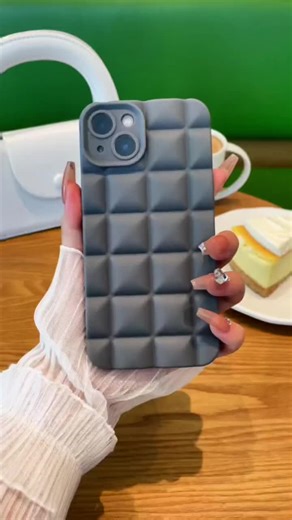 Stylish iPhone Case Showcase: Gray Textured Design