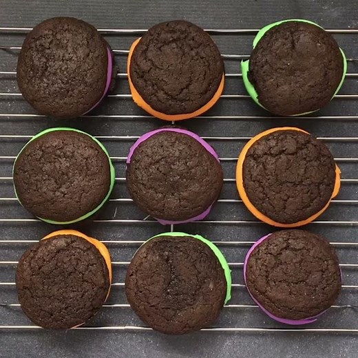 Halloween Whoopie Pies Square