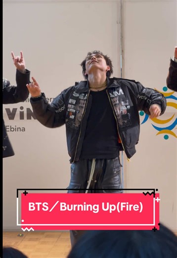 BTS Performs Burning Up (Fire) Live at Def Class
