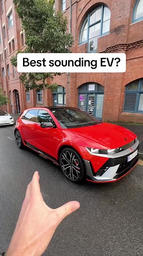 Testing the fake engine sounds from the Hyundai IONIQ 5N #hyundai #hyundaiioniq #ioniq5n #ev #electriccar #cars #carsoftiktok