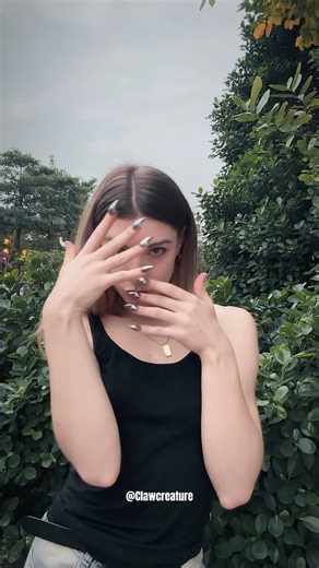 Clawcreature on Instagram: "Silver dragon claws activated 🐉🔥These metallic stilettos are chef’s kiss — icy shine, sharp edges, total showstopper energy.Minimal fit = maximum slay. Who’s obsessed? 🙋 Click the link to shop now!👇🏻 🛒 http://www.clawcreature.com #newyork #nailart #nailarttutorial #nailartist #handmadenails #pressonnails #cateyenails #nailsofinstagram #artistic #NailInspo #nails #nailsnailsnails##nail#PressOnNails #NailGoals #UVLamp #NailEssential"