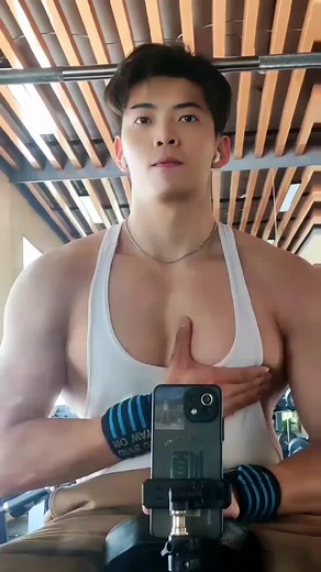 #pecs #chest #muscle #fy #fyp