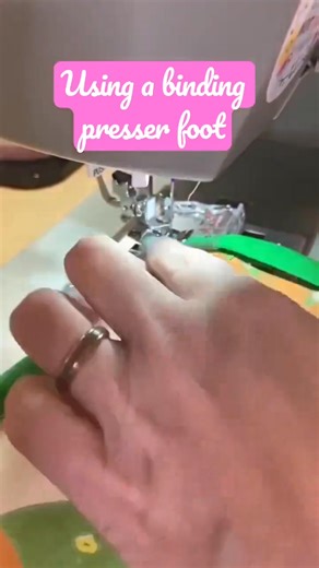 20K views · 196 reactions | Using a binding/bias tape presser foot:...