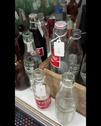 Dealer booth RELIC at the Coop Antiques.