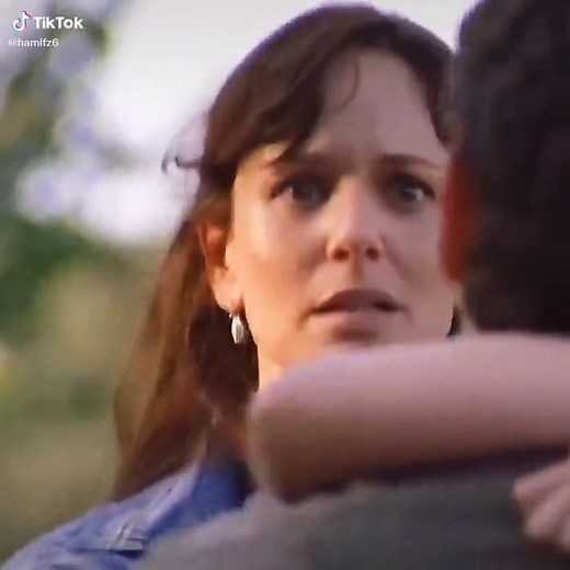 The Walking Dead - Lori and Shane Encounter in the Forest