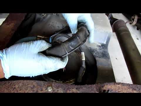 f250 f350 6.0l Powerstroke In Tank Fuel Sending Unit Strainer Replacement