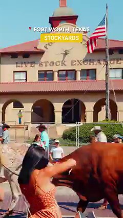 Pack the car, we are going on a road trip! Discover what’s cool, kitsch, and iconic along US Route 66. 🚗 🚙 #VisitTheUSA #Route66 #Roadtrip #HistoricRoute66 #TheMotherRoad | Visit The USA