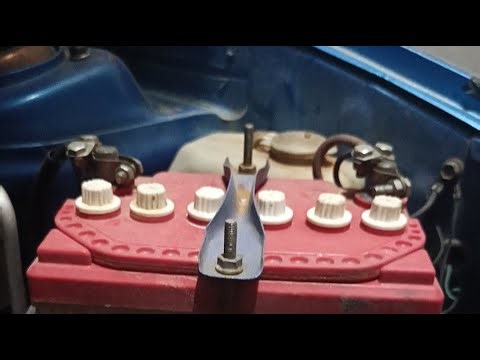 How to Clean Car Battery Terminals Properly