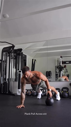 303K views · 3.5K reactions | KETTLEBELL CORE EXERCISES  Here are...