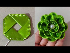 How to make fabric flower / DIY: How to make an adorable fabric flower in just 9 minutes