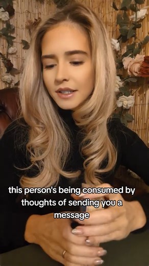 YouTube: Moon and Back Tarot 🔮shellystewart81 Moonandback💫✨ #moonandback #tarot #tarotok #lovereading #tarotreading #tarotreader #tarotcards #spiritual #mercytarot #psycsiche👻 | Shellystewart81