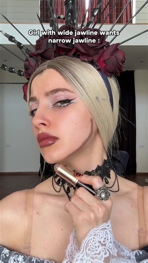 People are never satisfied with themselves 😬 what type of jawline do you have ?