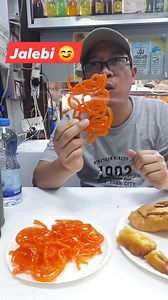 Jalebi is a popular sweet snack in the Indian subcontinent.The south Asian variety is made by deep-frying maida flour (plain flour or all-purpose flour) batter in pretzel or circular shapes, which are then soaked in sugar syrup. #foodlover #indianfood #jalebi #travel #unwind #India #Bangladesh #Pakistan #OFWDubai #TopFans #adsonreels #everyonehighlightsfollowers #everyoneactive #highlights #Topfans #viewers #ilocanoreelersfamily #TeamIlocanoreelers #TeamSaging | Ilocano ak kuripot nak II