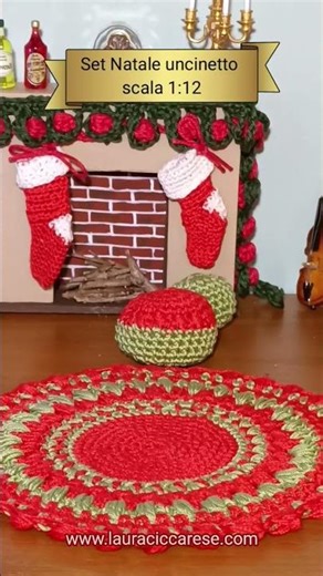 Room box Natale realizzata ad uncinetto