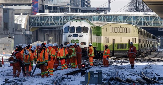 GO train updates: Metrolinx eyes full service this weekend as CEO praises ‘heroic’ repairs after derailment