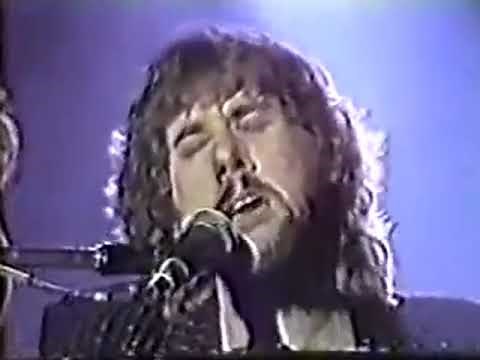 Ambrosia - 1980 - You're The Only Woman (Live)