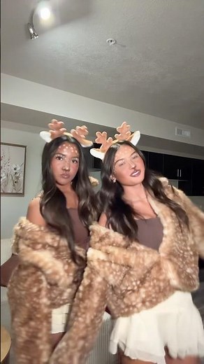 hunting you🦌 #halloween #deer #fypシ #utah #bigfamily #notenoughnelsons #nenfam