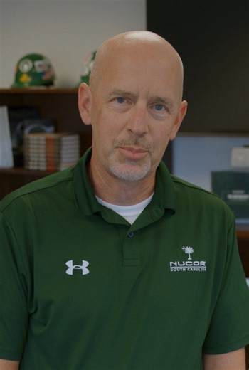 For Tom, Executive Vice President of HR and Talent, this Ken Iverson quote has always been more than words. It is a guiding principle that shapes how we show up for our teammates every day. These words reflect our commitment to nurturing a culture where people can grow, thrive and reach their full potential. Ken’s legacy is not just part of our history. It lives in how we lead, support one another and build the future together. 💚 | Nucor