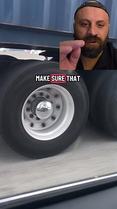 Do this to make sure your trailer is leveled to the ground while driving 😆 🤣 😂 #fypviral #chicagotiktok #truckersoftiktok #goatsoftiktok #tiktokviral #ghosttrucker #truckerlife #fyp #trucking #truck #semitruck #trucker #cdl #cdldriver #parati #troqueros #landing #gear | Signal Ynnhoj