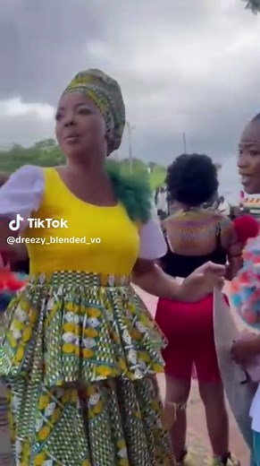 Siphamandla & Mabusi's Zulu Wedding Dance