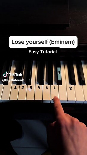 Keys Tutorials (@keystutorials) - Follow along and write the numbers starting from C 🎹 #eminem #piano #tutorial #loseyourself #pianolessons #pianomusic