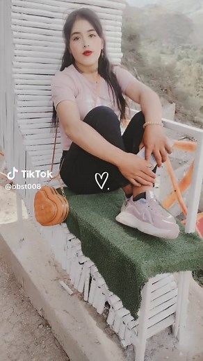 Videos de bbst (@bbst008) con “sonido original - @yolanda33🖤🖤”