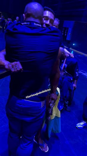 Backstage 🦖♥️ | Bodybuilding Universe