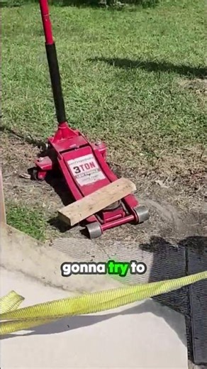 500 lbs stove up the stairs alone? Watch this insane DIY lift!