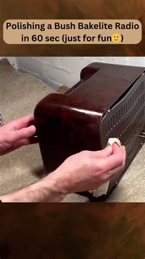 Polishing the Bakelite of a 1950s Bush DAC90A Radio
