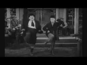LAUREL HARDY DANCING GREEK SIRTAKI