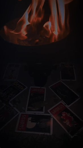 Exploring the Hekate Devotee Community