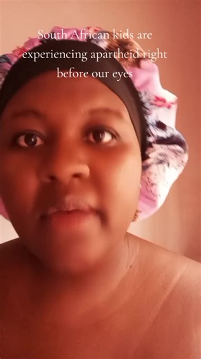 Thousands and thousands of South African kids don't have space in public schools and illegal immigrants are already admitted in schools they are starting the 2026 academic year with ease and no worries, our kids are foreigners in this country while immigrants get princess treatment from our government....South Africans are foreigners everywhere in the world including their own country hayi this is sad 😔# @Jacinta MaNgobese Zuma @Bee Lolo Guardian of SA @ActionSA @Athi Geleba 🇿🇦 @Siviwe Gwarub