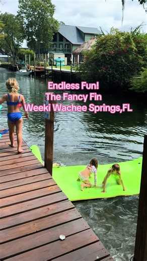 Spring Break at The Fancy Fin 🌴💦 Looking for the ultimate spring break getaway on the crystal-clear waters of Weeki Wachee Springs? Welcome to The Fancy Fin — a spacious waterfront retreat designed for fun, comfort, and unforgettable memories. With 3 bedrooms, 2 bathrooms, and room to sleep up to 9 guests, this home is perfect for families and groups. Enjoy a fully fenced yard, your own waterslide, kayaks for exploring the springs, and a relaxing upper deck with beautiful water views. Located 