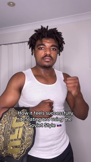 Mastering the Pendulum Step in Boxing Like Bivol