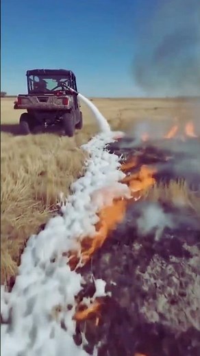 How a Rancher Uses Foam to Stop a Fire #fire #suppression #rancher