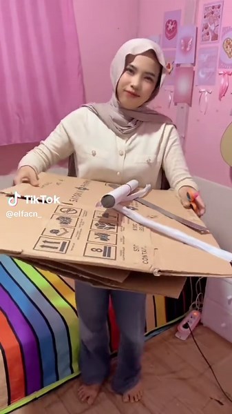 DIY Soft Box from Cardboard for Effective Lighting