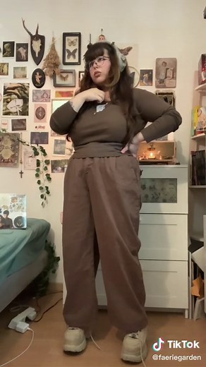 Bella Swan Inspired Outfits: Twilight Style Fashion Guide