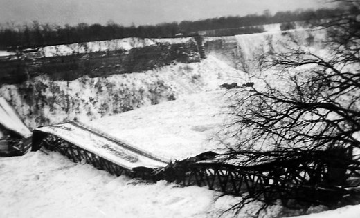 The Honeymoon Bridge in Niagara Falls lasted 40 years before it collapsed - The Weather Network