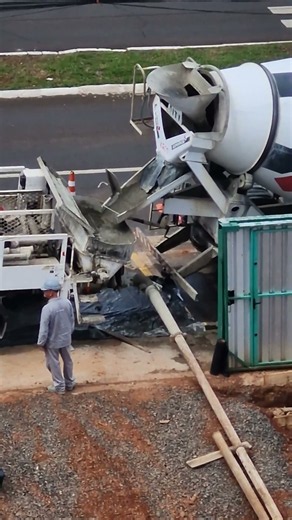 Iniciando a Fundação da obra.