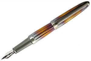 Diplomat Aero Fountain Pen - Flame - The Goulet Pen Company